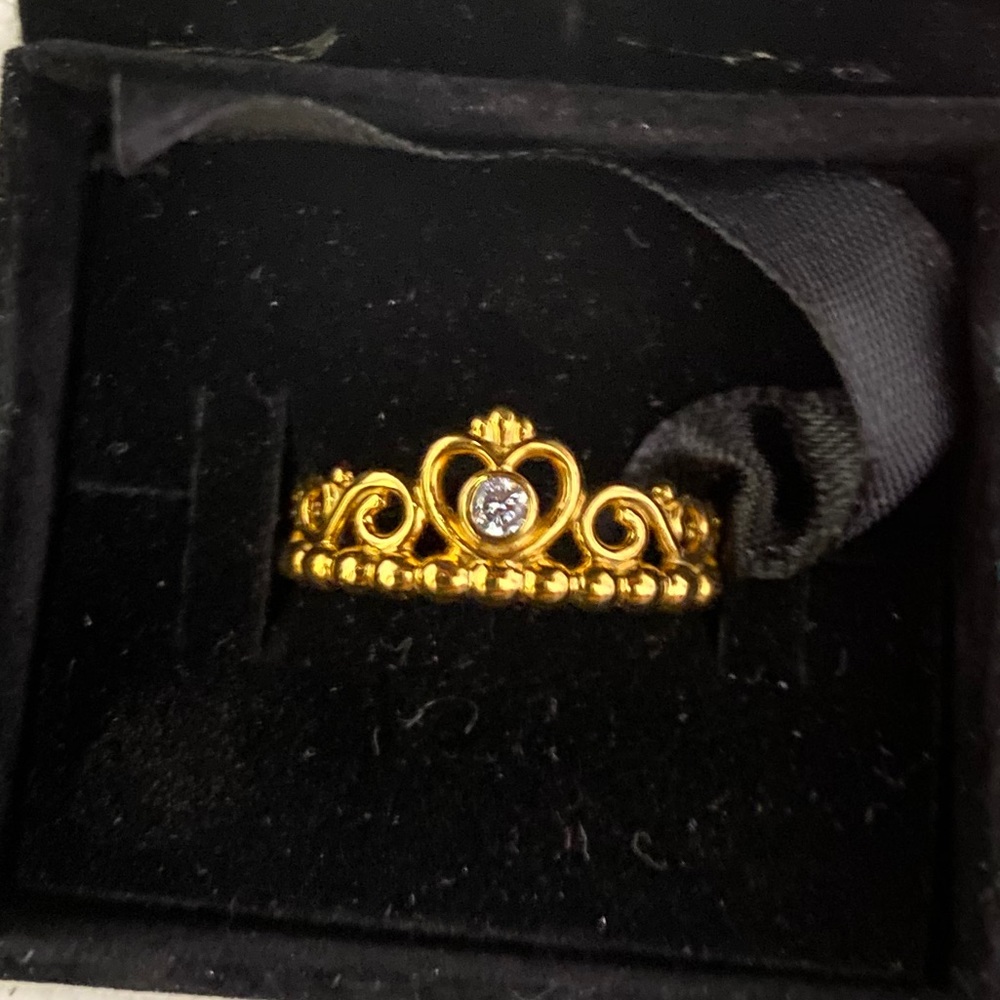 Gold Pandora My Princess Ring